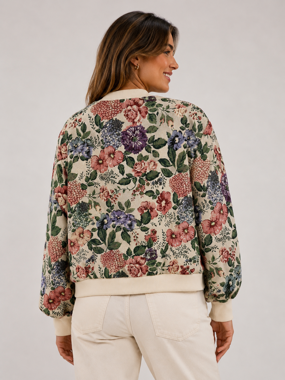 Bomber bordada de flores
