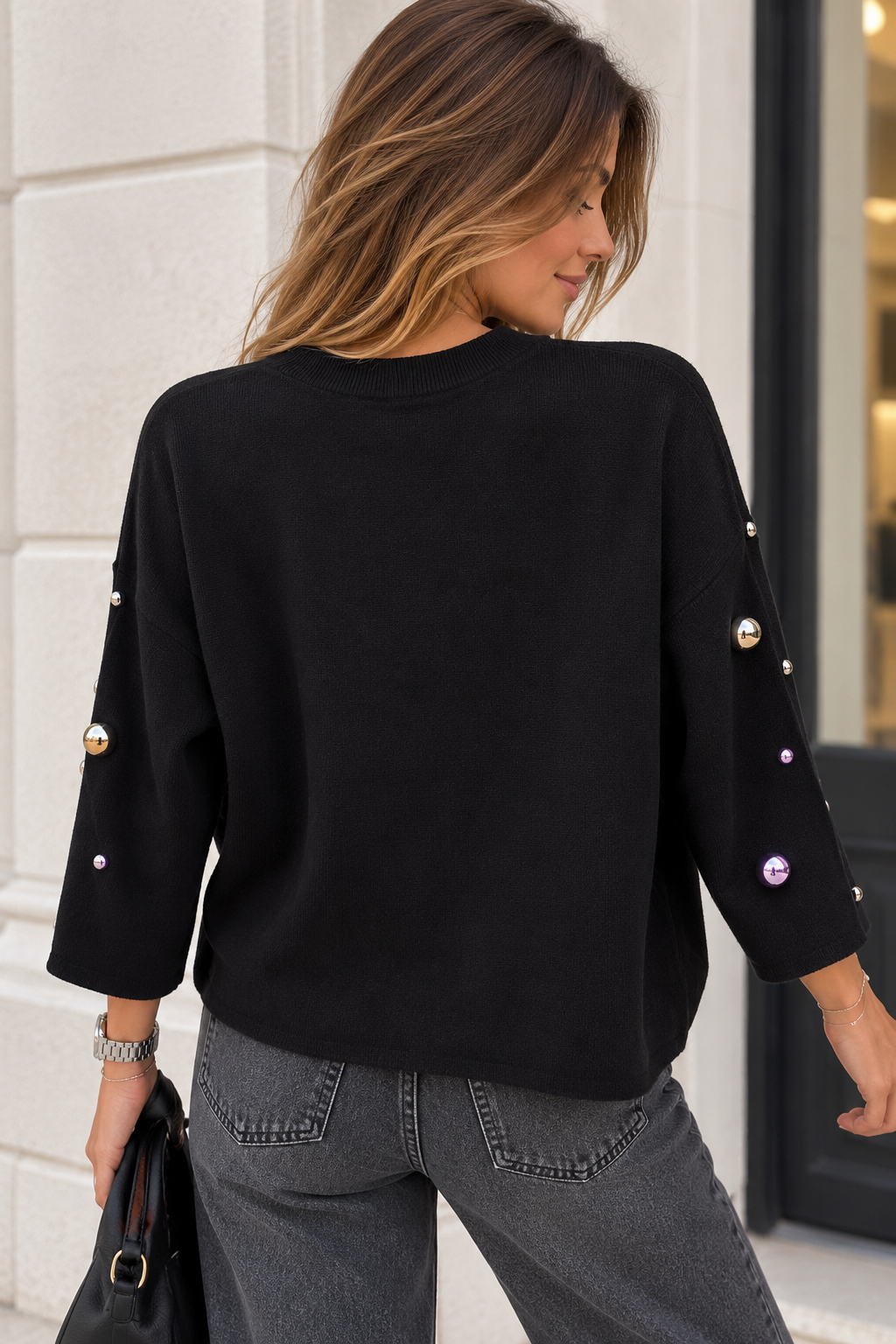 CAMISETA DE PUNTO CON TACHAS