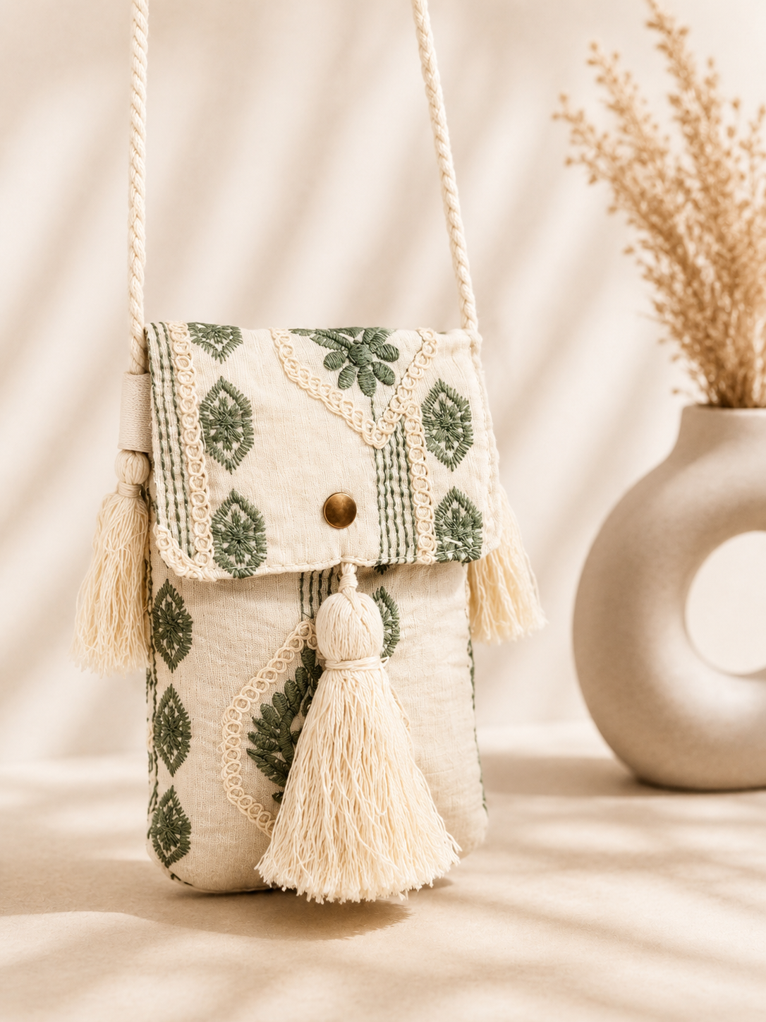 BOLSO BANDOLERA BORDADO