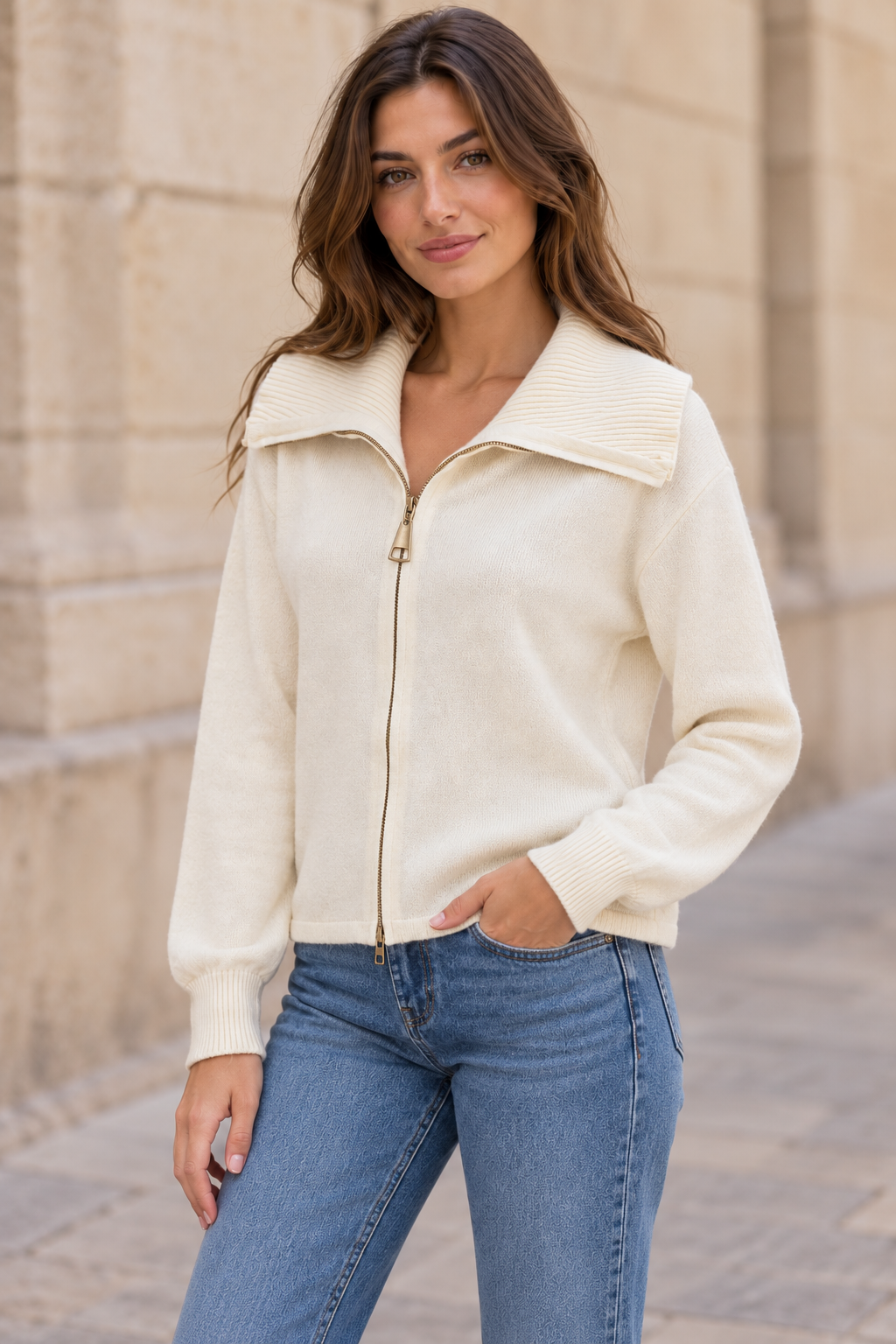 CHAQUETA CUELLO SUBIDO CON CREMALLERA