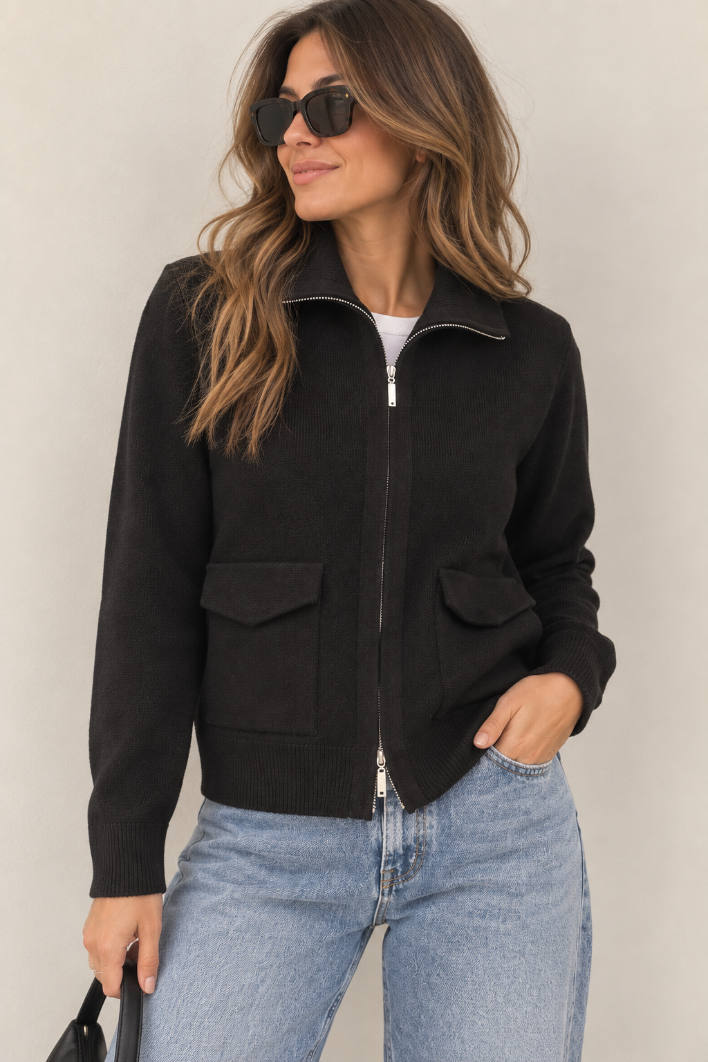 CHAQUETA DE PUNTO CON CREMALLERA