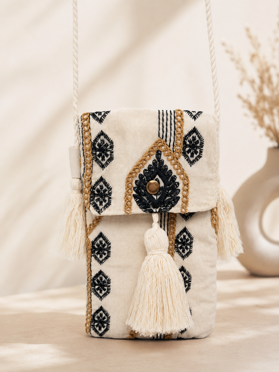 BOLSO BANDOLERA BORDADO
