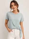 CAMISETA BÁSICA CON NUDO LATERAL