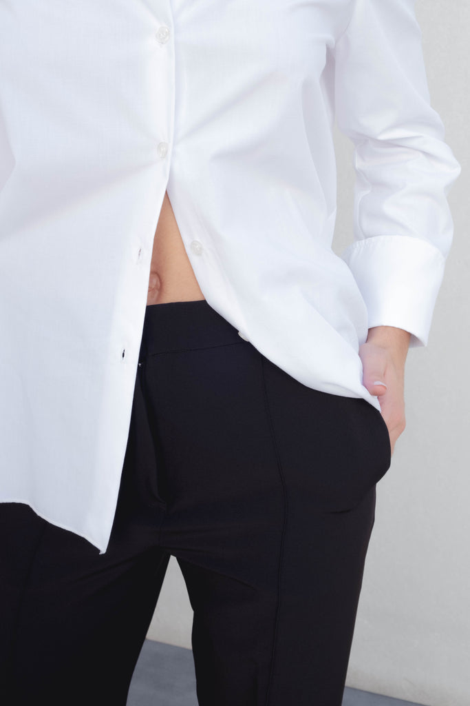 Pantalón botón plateado