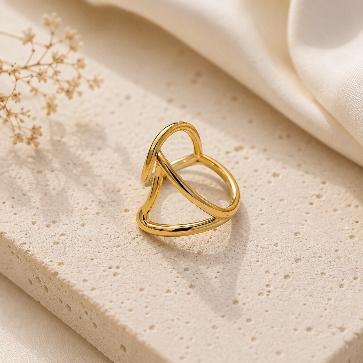 ANILLO LUNA DORADO
