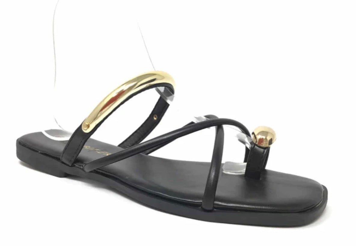 Sandalias detalle dorado