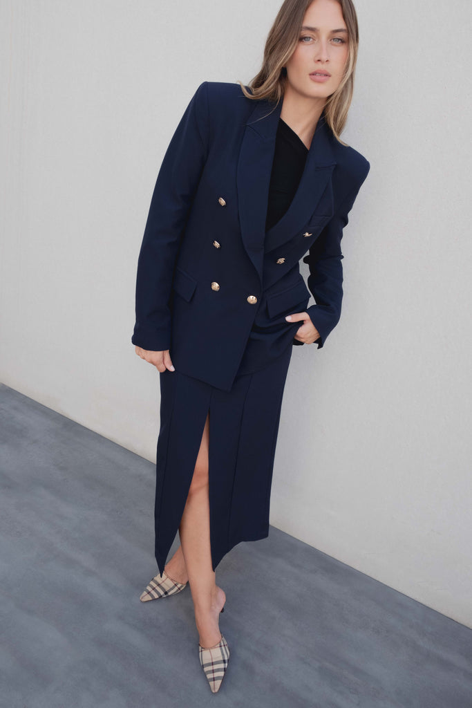 BLAZER CRUZADA BOTONES DORADOS