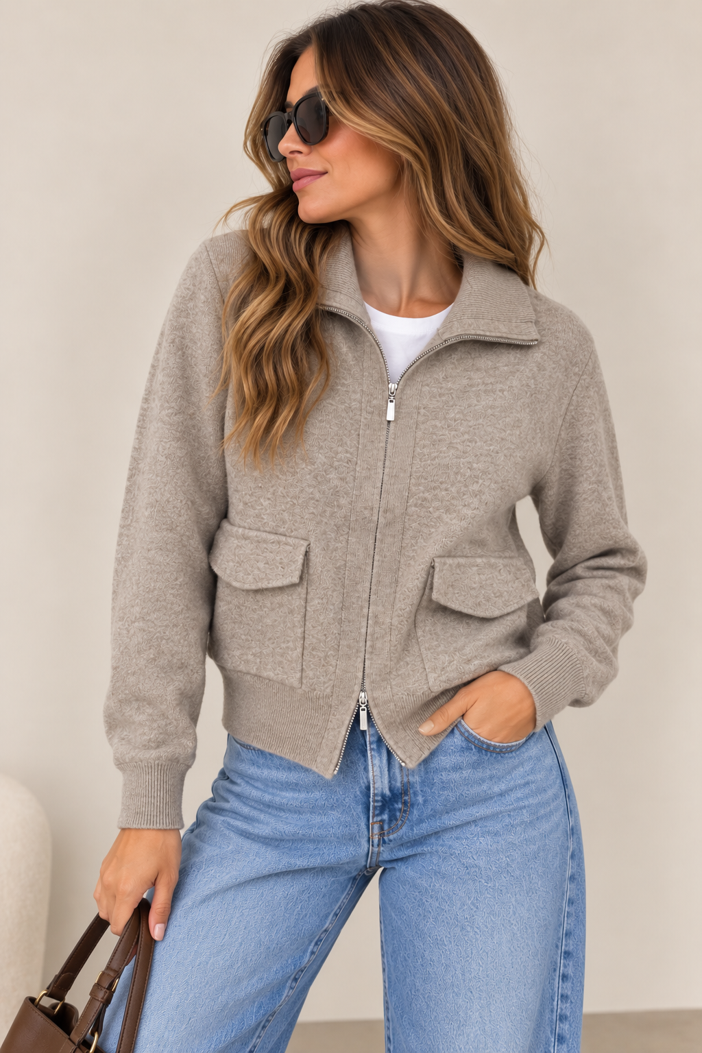 CHAQUETA DE PUNTO CON CREMALLERA
