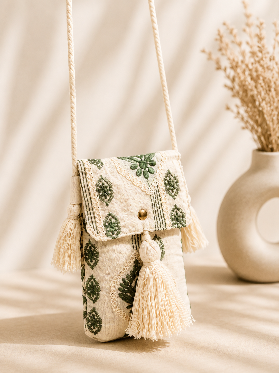 BOLSO BANDOLERA BORDADO
