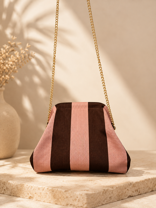 Bolso de rayas rosa y marrón