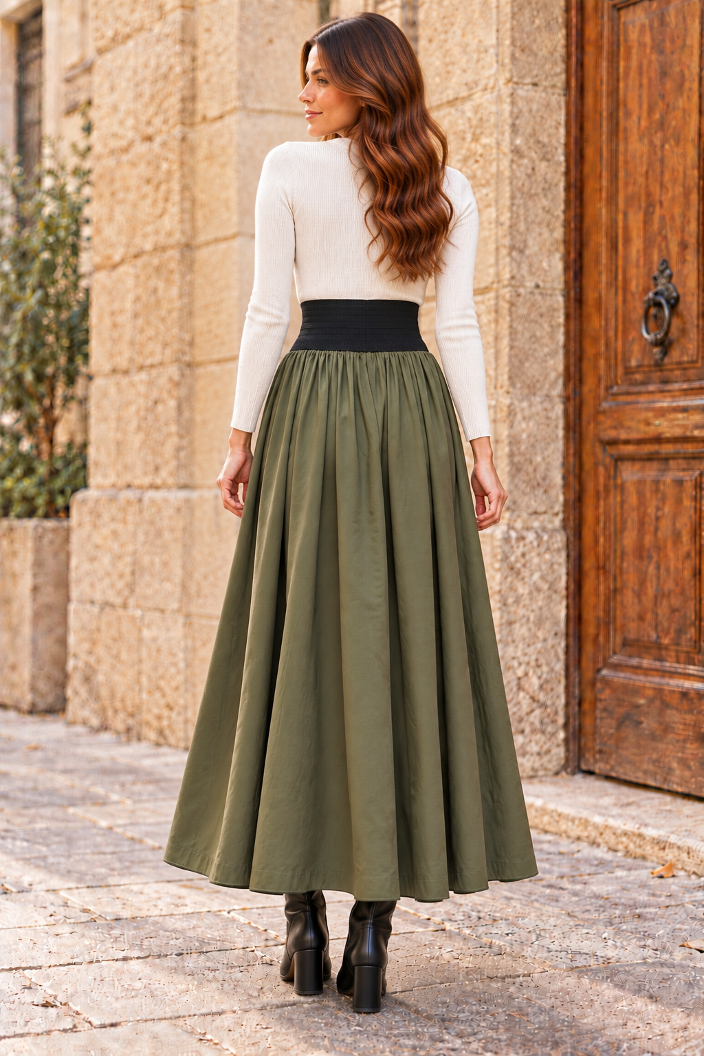 FALDA MIDI CON CINTURÓN