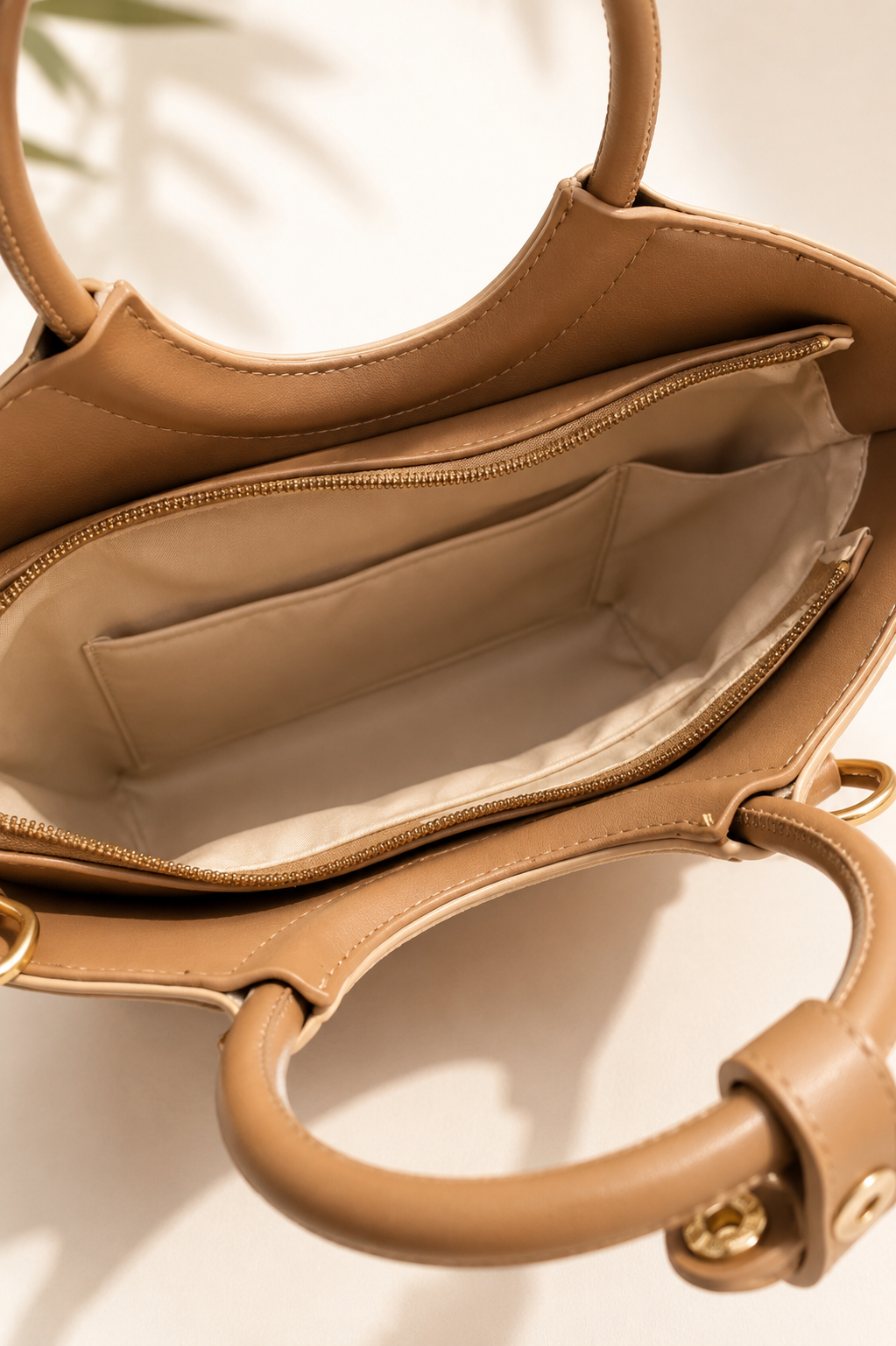BOLSO COLOR TAUPE