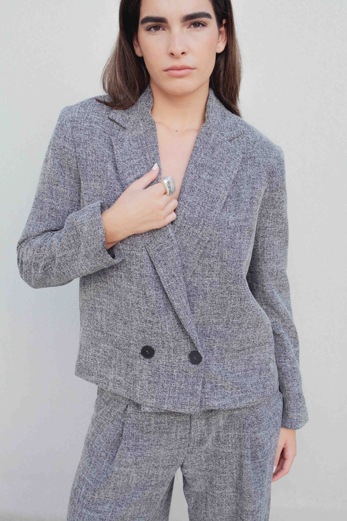 Blazer estructura cruzada croped