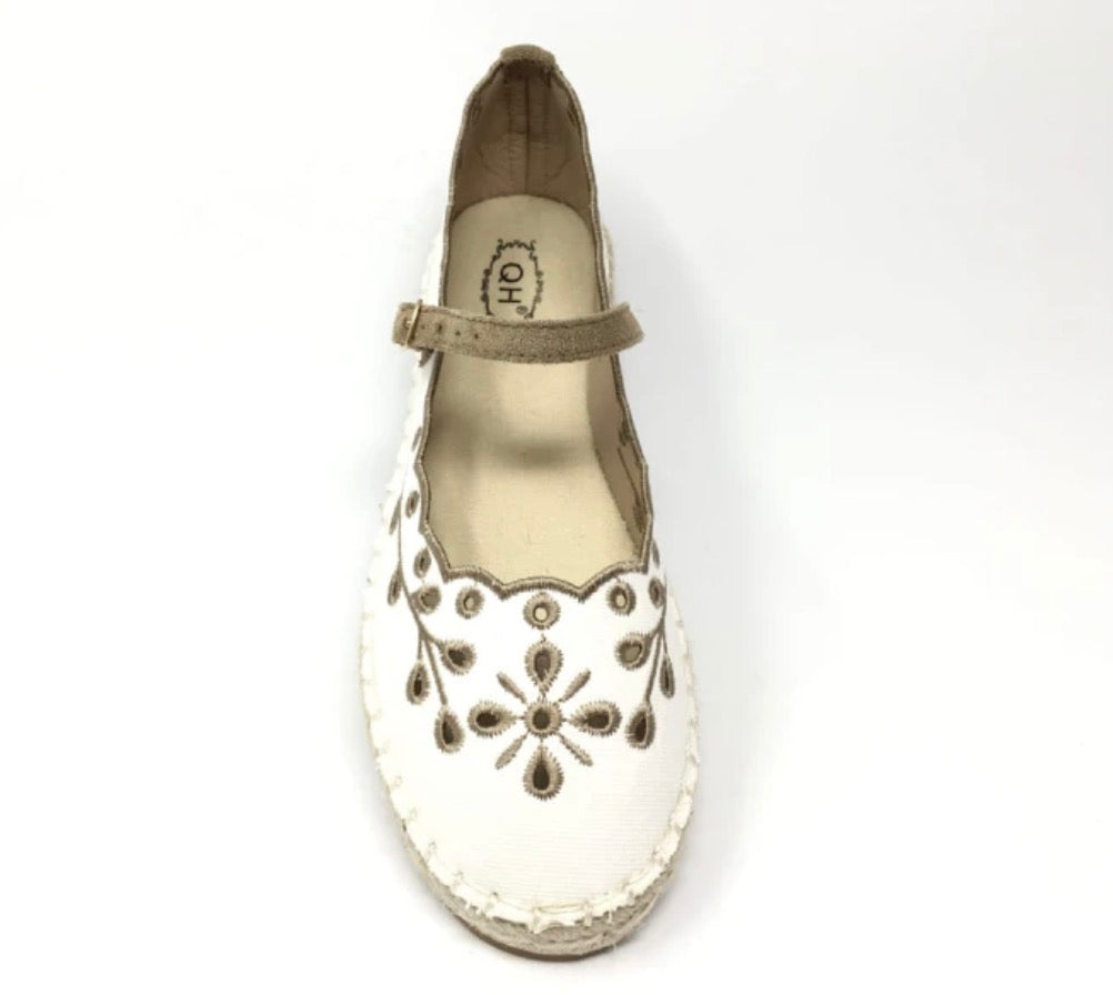BAILARINAS BORDADAS