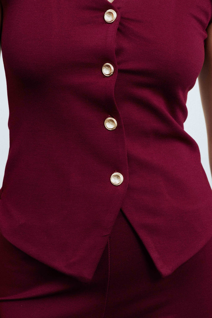 TOP CHALECO PUNTO TEXTURA BURDEOS